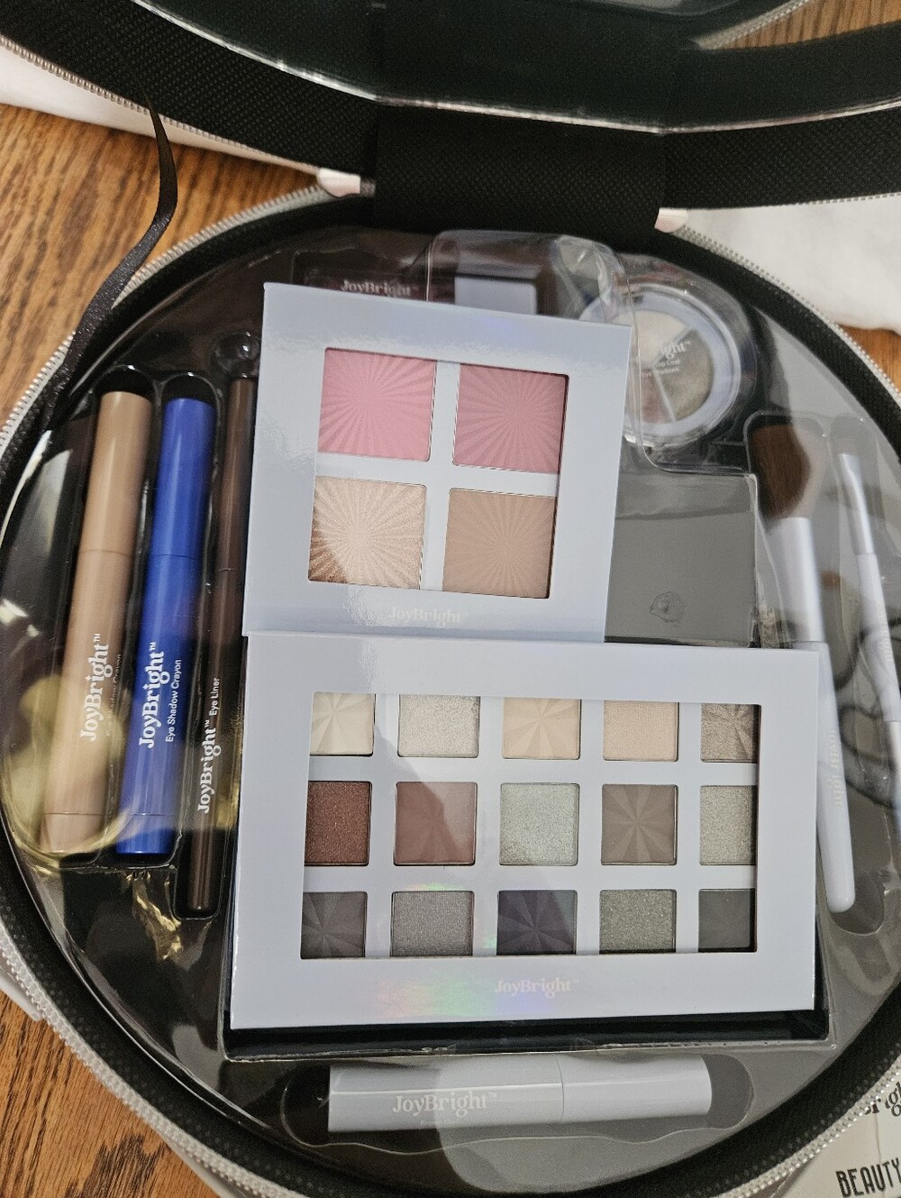 JoyBright by Ulta Beauty "Disco Dreams" Beauty Box Retail $167. Make Up All New - Picture 2 of 8
